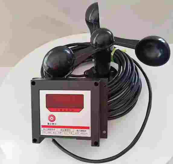 Tower crane anemometer