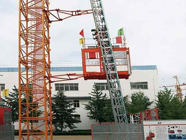 construction hoist manufacturer - CPTC