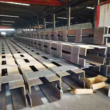 Angle steel welded lattice column